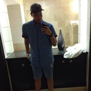 Meet your Posher, Alejandro